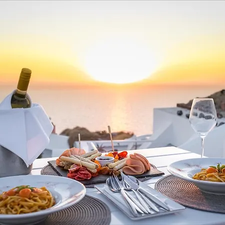 Marizan Caves&villas Oia (Santorini)