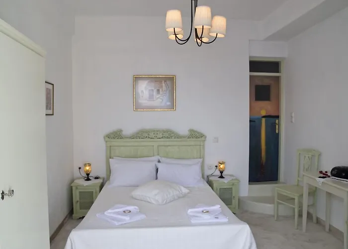 マリザン ケイヴス ＆ ヴィラス アパート イア