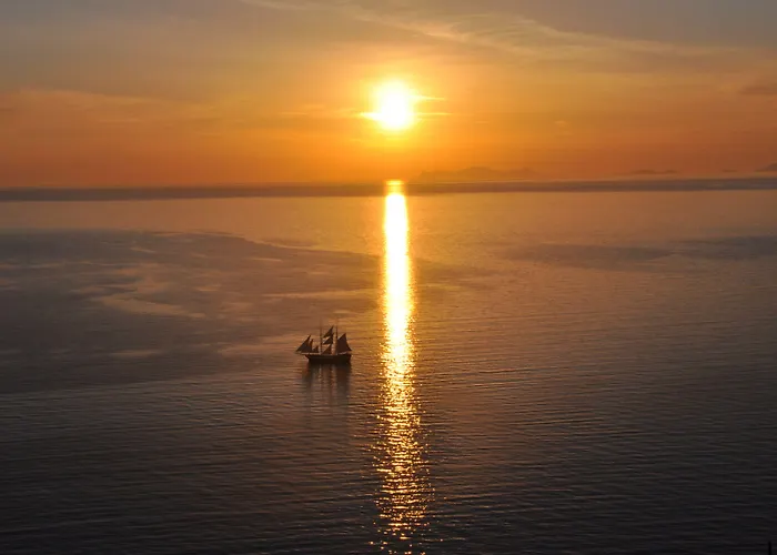 マリザン ケイヴス ＆ ヴィラス アパート イア