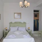 Marizan Caves & Apartament Oia