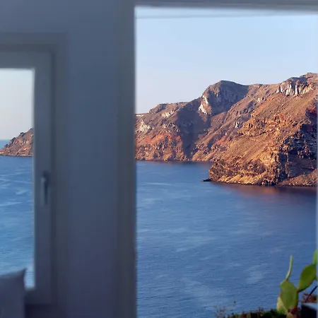 Marizan Caves & Oia (Santorini)