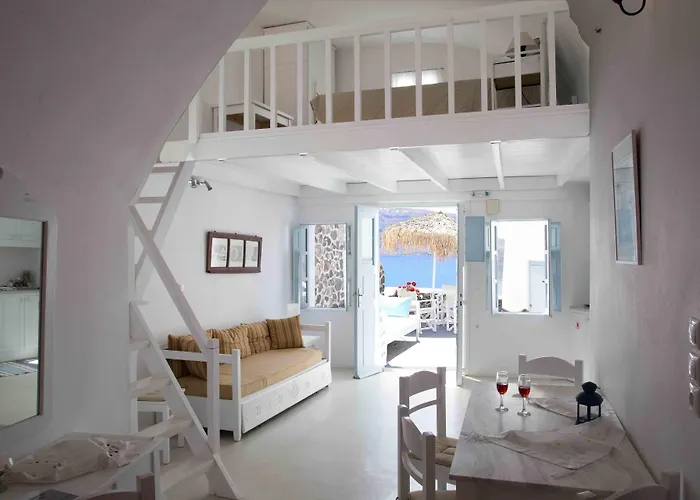 Marizan Caves & Apartmán Oia