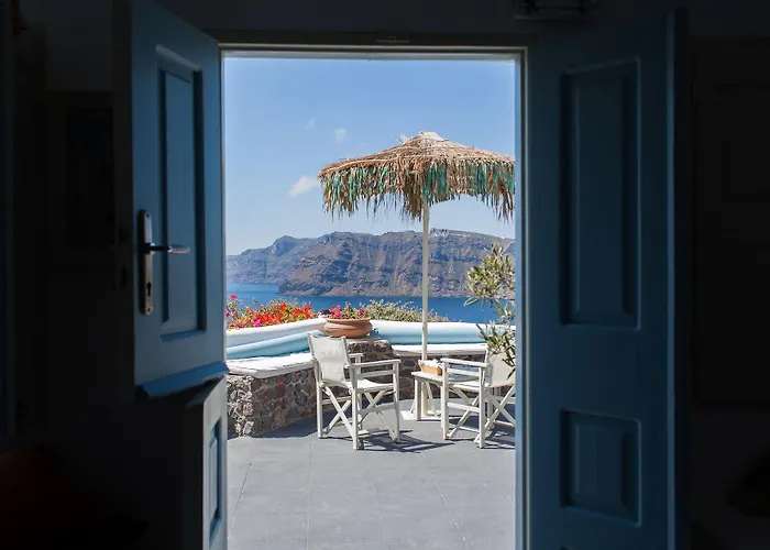 Marizan Caves & * Oia