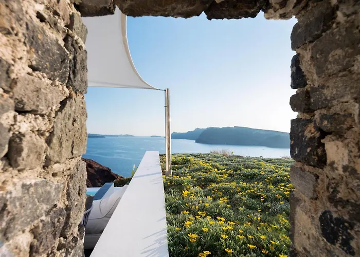 Marizan Caves & * Oia